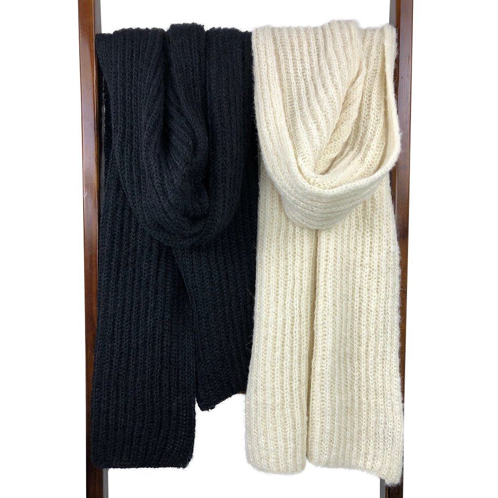 Chunky Black Knit Alpaca Scarf - Luxury Winter Accessory